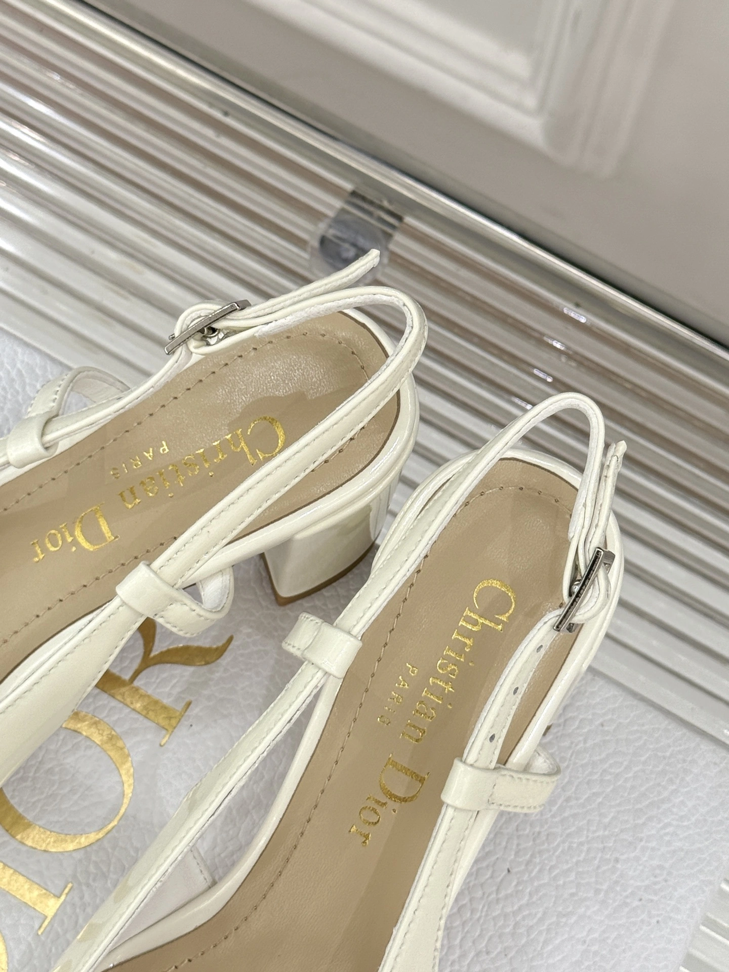 COCO-- 4ior KDV346VNI_S26W Calfskin Paris Heel height：5.5cm item:E-X000H2332